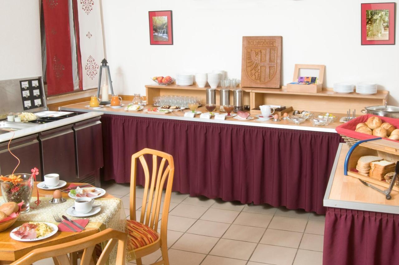 Hotel Hauer Bollendorf Bagian luar foto