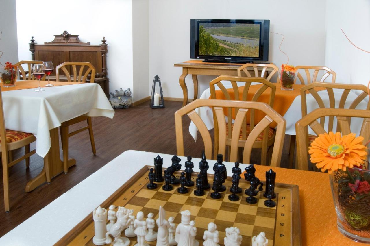 Hotel Hauer Bollendorf Bagian luar foto