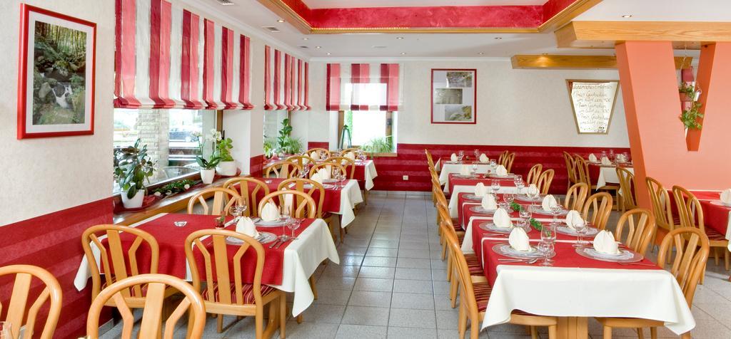 Hotel Hauer Bollendorf Bagian luar foto